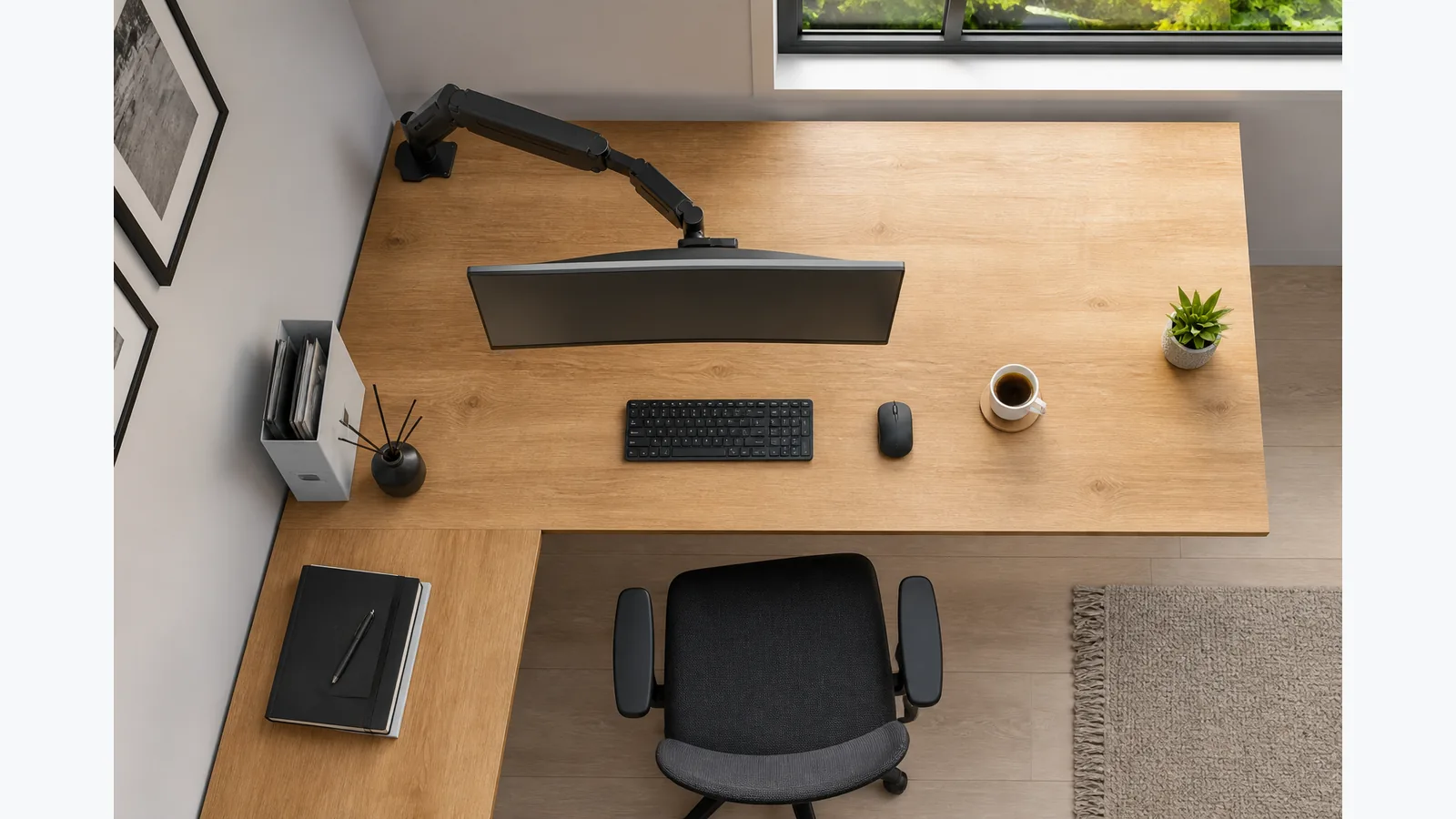 L-shaped desk showing test positions for a single monitor arm